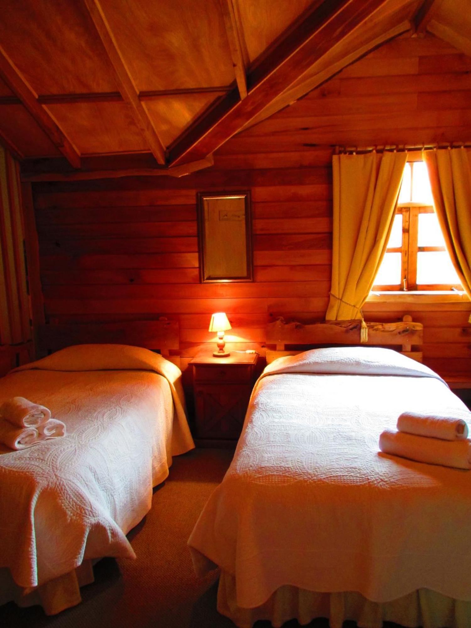Hotel Antigua Casona Patagonia Futaleufú Δωμάτιο φωτογραφία