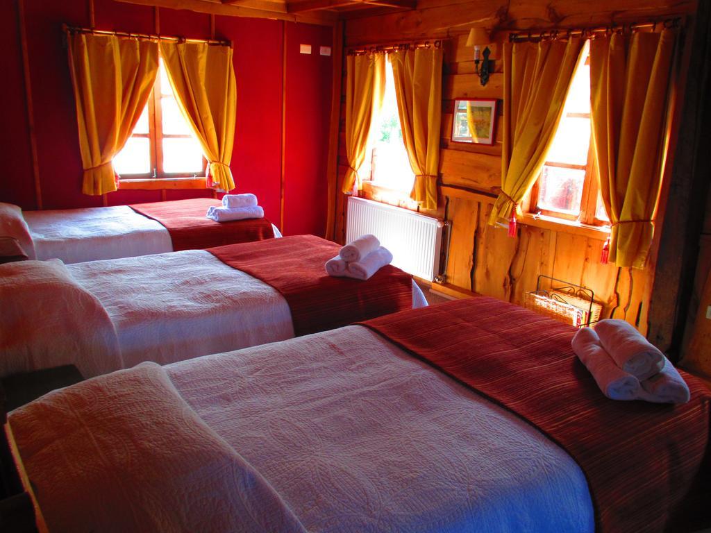 Hotel Antigua Casona Patagonia Futaleufú Δωμάτιο φωτογραφία